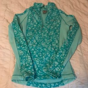 Avalanche Half zip Pullover ski top skiing outdoor